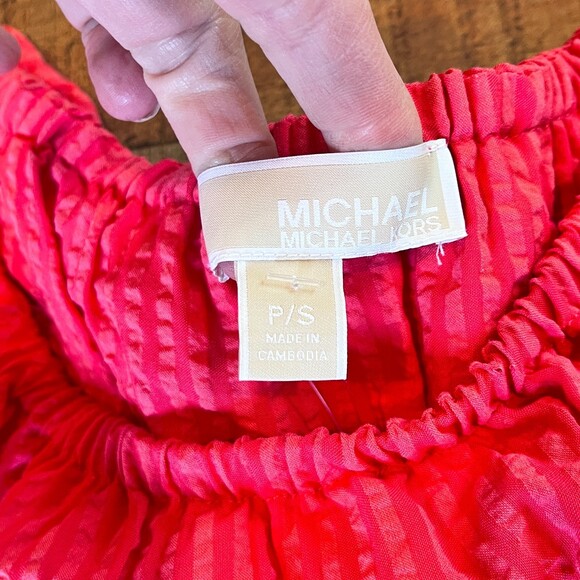Michael Kors Seersucker Sangria Off the Shoulder Blouse Small NEW - Picture 6 of 11